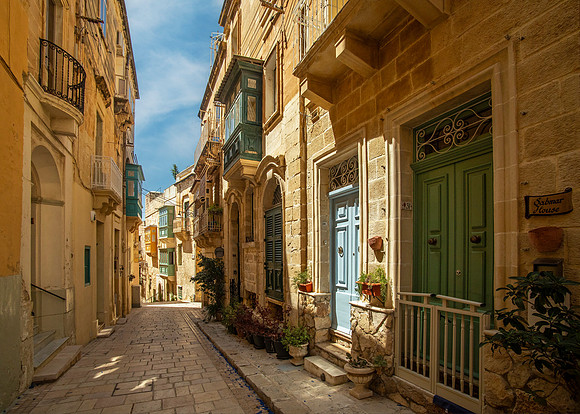 Quiet Lane - Vittoriosa