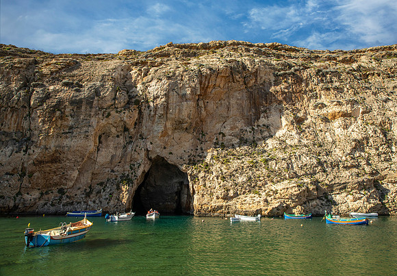 Sea Cave & Traditional Boats - Gozo