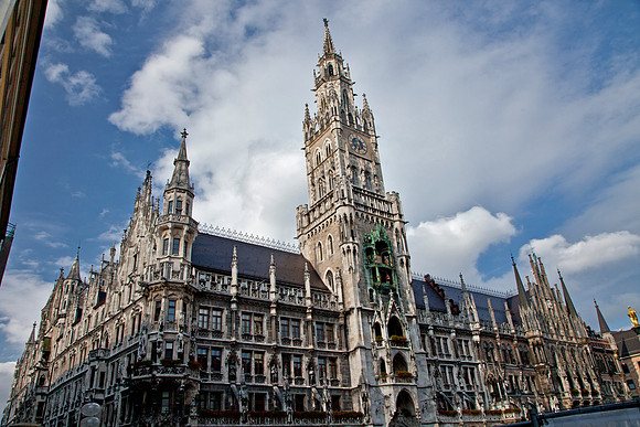 Munich City Hall with Glockenspiel