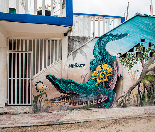 Mural by noise275 - Isla Holbox