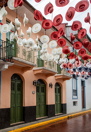 'Hat Street' - Panama City Old Town