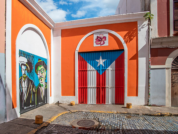 Bad Bunny, Roberto Clemente & Puerto Rican Flag