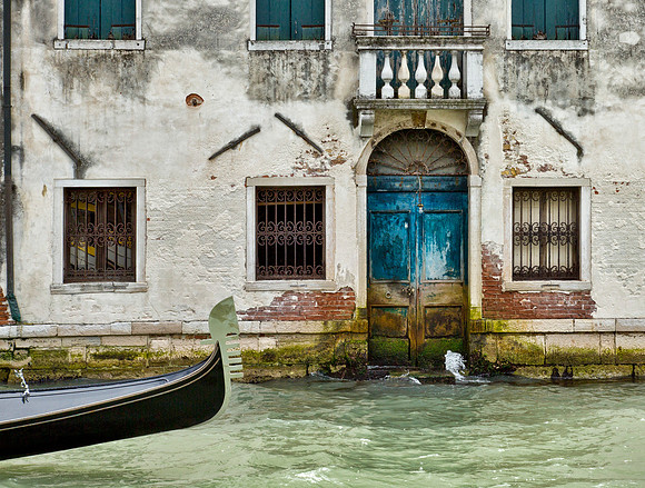 Weathered Palazzo & Gondola - Venice
