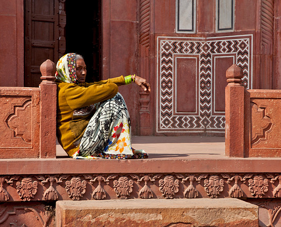 Waiting - Agra