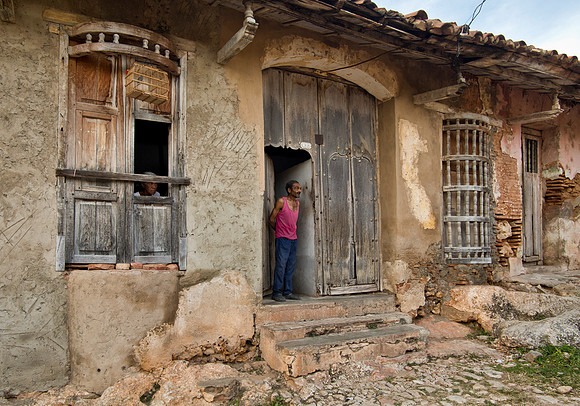 Fixer-Upper - Trinidad