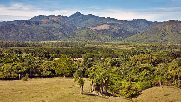 Highlands Panoramic - Central Cuba