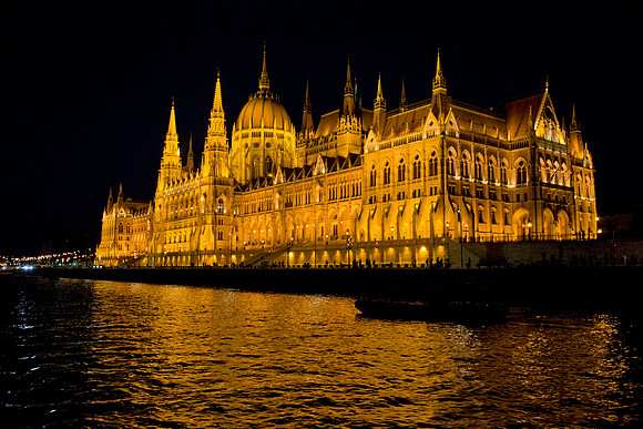 Parliament & Danube River - Budapest