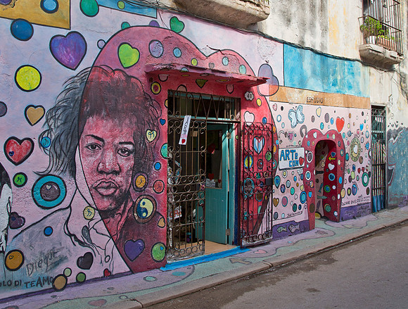 Jimi & Art Studio - Old Havana