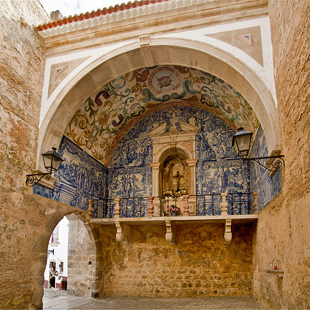 Our Lady of Piety Oratory & Town Gate - Obidos
