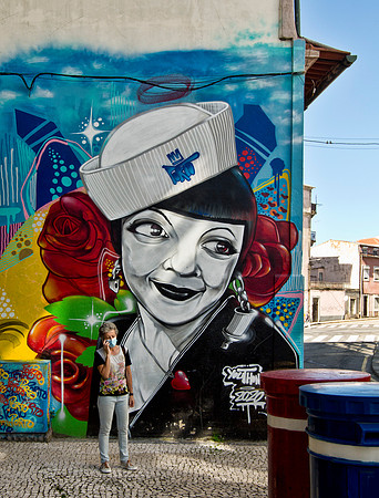 Street Art - Porto (artist unknown)
