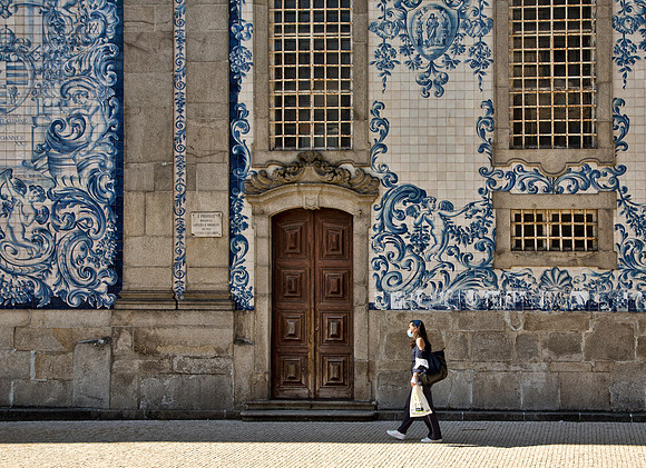 Young Woman & Our Lady of Carmo Church - Porto
