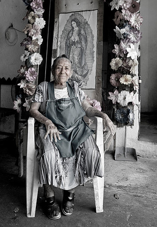Greeter & Madonna - Mercado Campesino