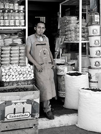 Shopkeeper - Zihua Centro
