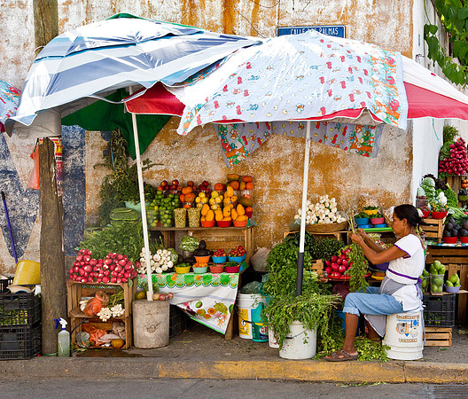 Produce Vendor - Calle Las Palmas