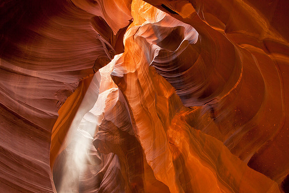 Sunbeam II - Upper Antelope Canyon
