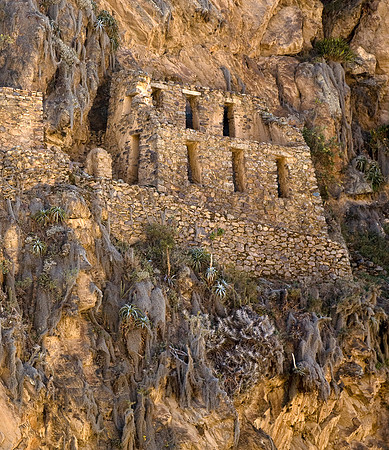 Inca Cliff House Ruin - Sacred Valley, Peru