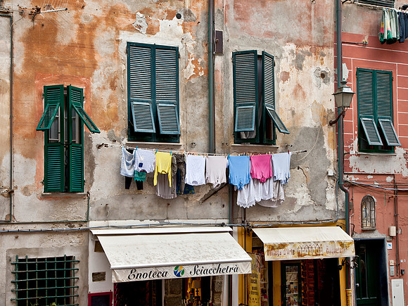 Wash Day - Vernazza