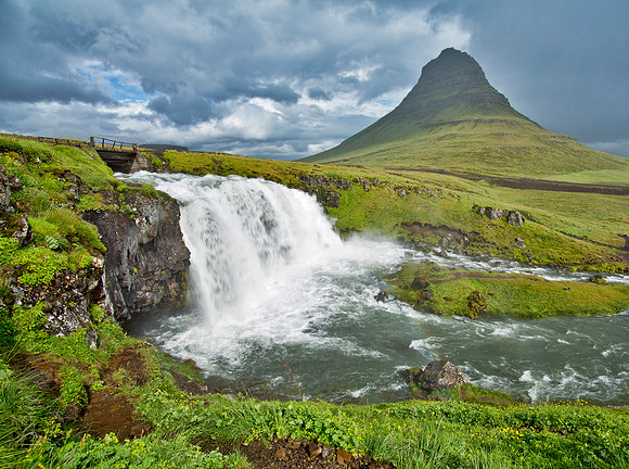 Kirkjufell & Kirkjufellsfoss
