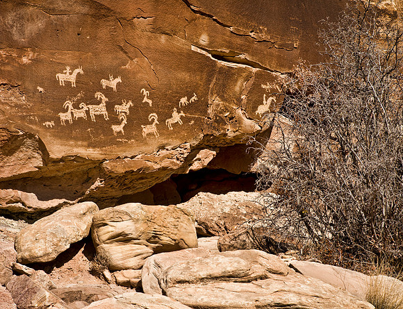 Petroglyphs - Wolfe Ranch