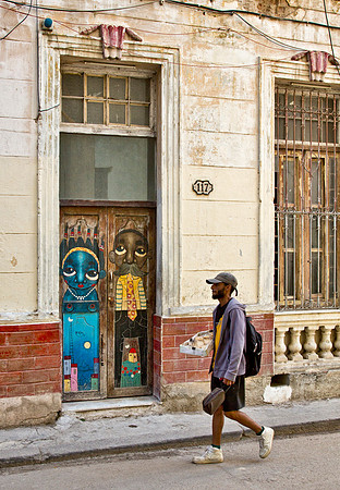 Baked Goods Vendor - Old Havana